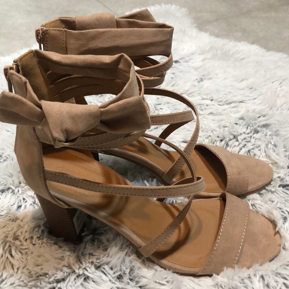 NWT Taupe Suede Heel Sandals - Picture 8 of 8